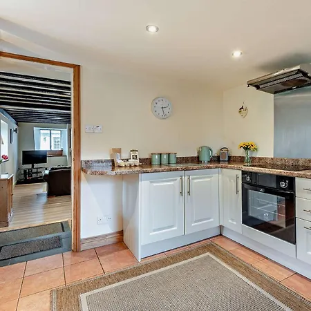 3 Bed In 78852 * Hawkshead