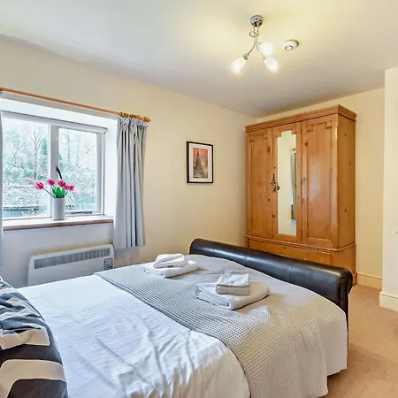 3 Bed In 78852 Hawkshead